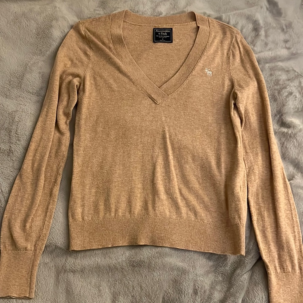 Abercrombie & Fitch Lightweight Sweater